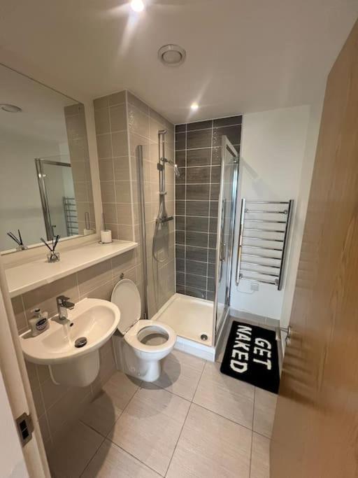 2 Bed Corner Apartment With Gym マンチェスター エクステリア 写真